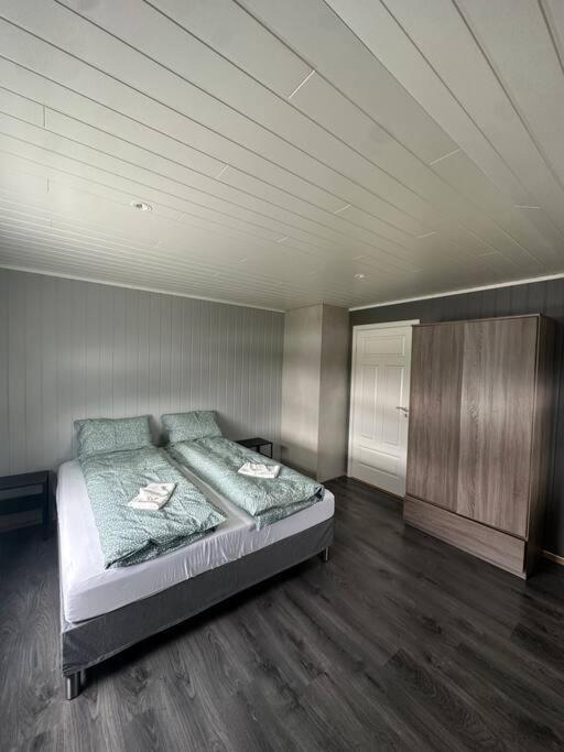 Stort Hus I Nordlysbyen