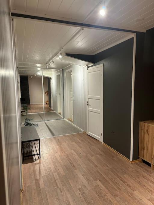 Stort Hus I Nordlysbyen Feriehus